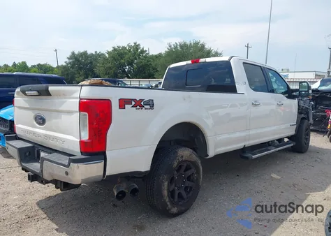 2017 Ford F-250 Lariat из США, поврежденный, VIN 1FT7W2BT0HEE75937